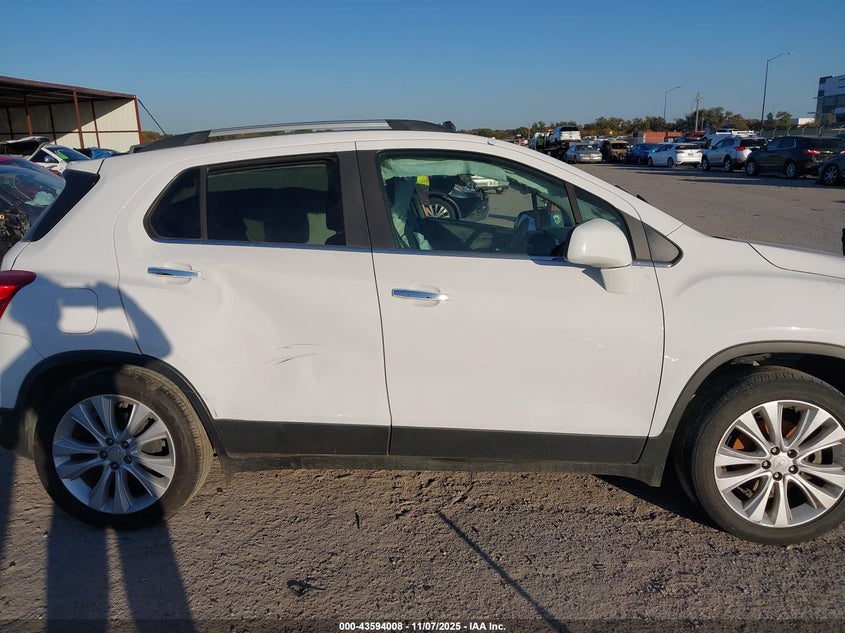 2018 Chevrolet Trax Premier VIN: 3GNCJMSB5JL330325 Lot: 43594008