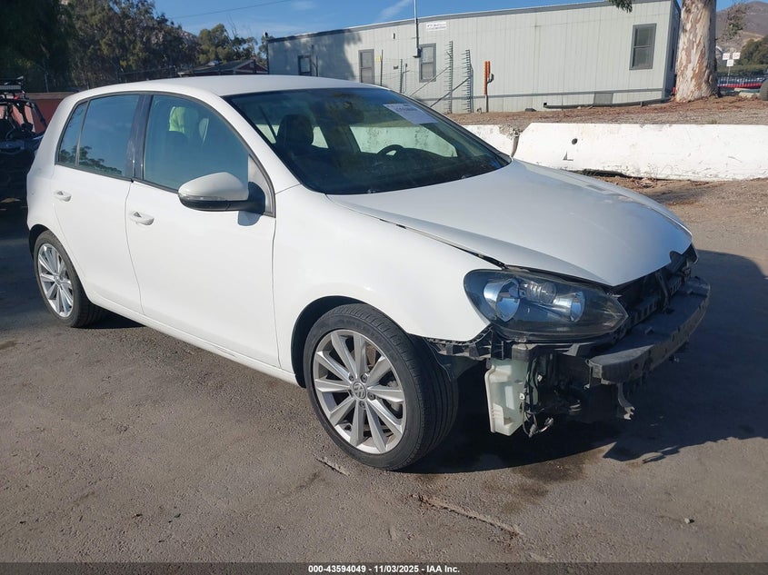 VOLKSWAGEN GOLF TDI 4-DOOR