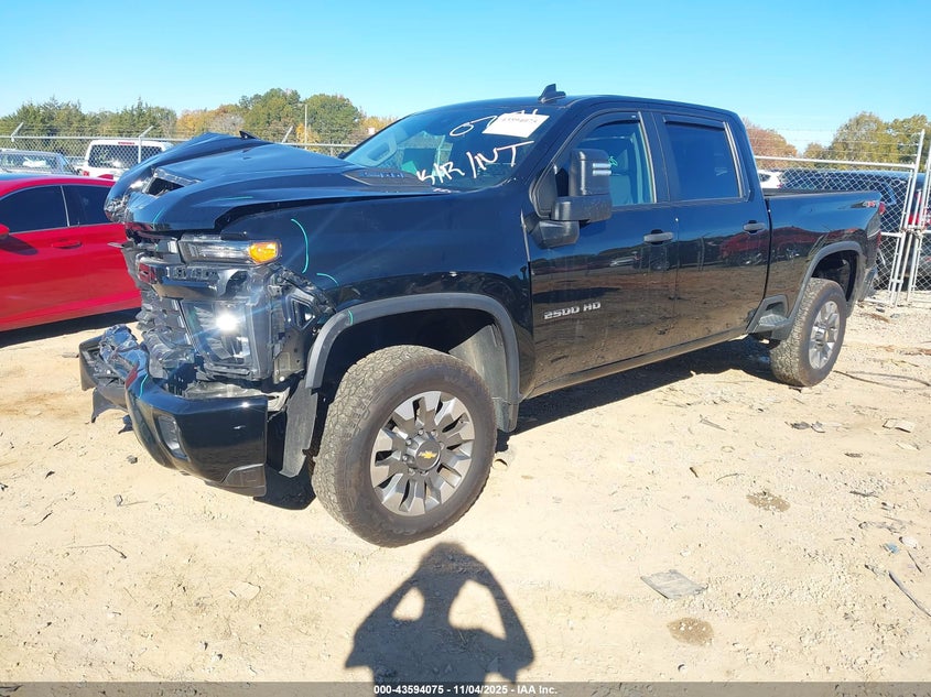 1GC4KME77SF130754 2025 CHEVROLET SILVERADO photo no. 2