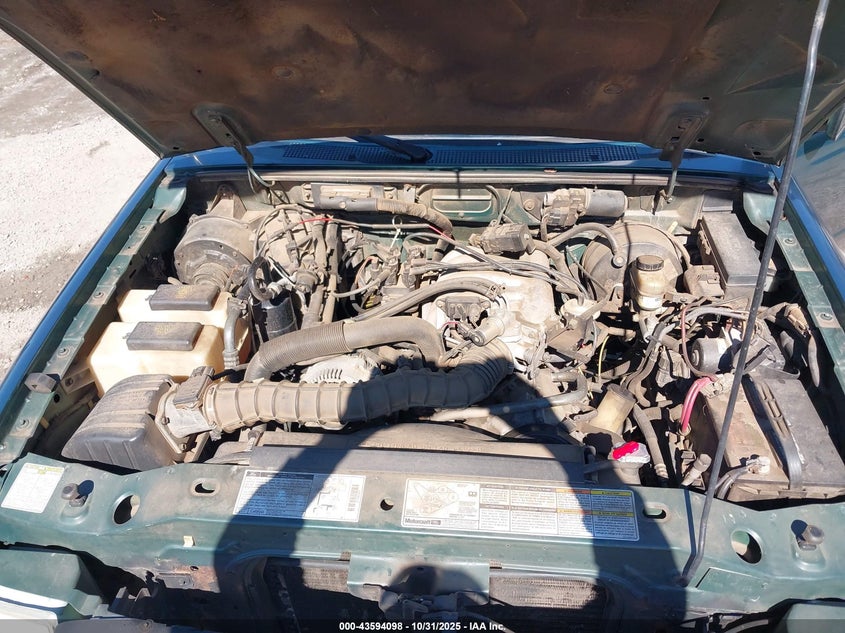 2000 Ford Ranger Super Cab VIN: 1FTZR15V4YPB11757 Lot: 43594098