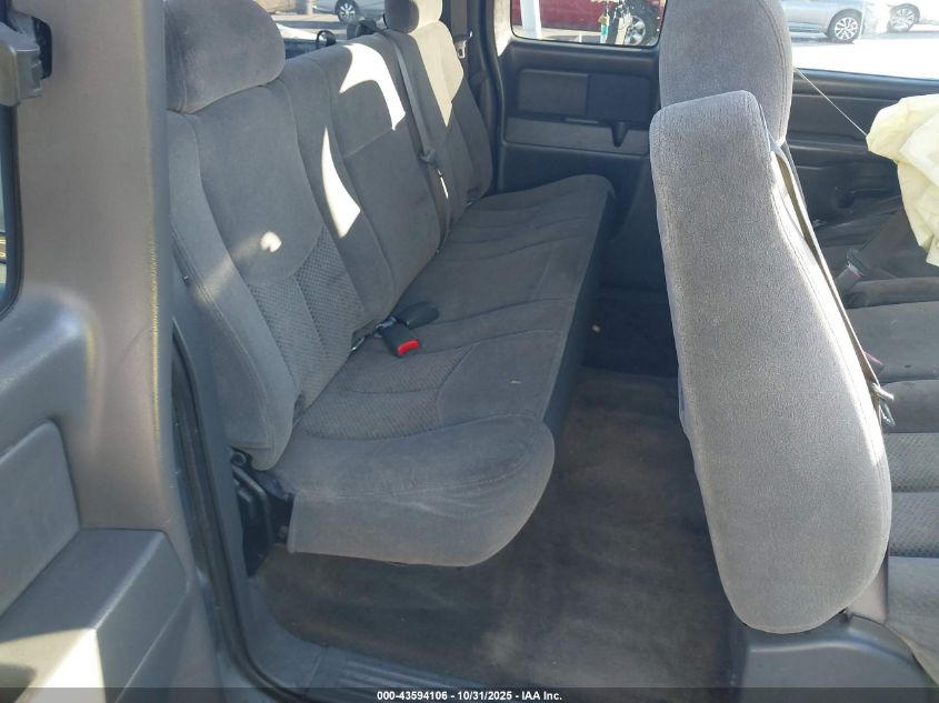 2006 Chevrolet Silverado 1500 Lt1 VIN: 1GCEC19ZX6Z261189 Lot: 43594106