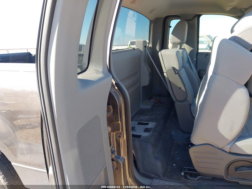 2005 Ford F-150 Stx/Xl/Xlt VIN: 1FTRF12285KE86787 Lot: 43594132