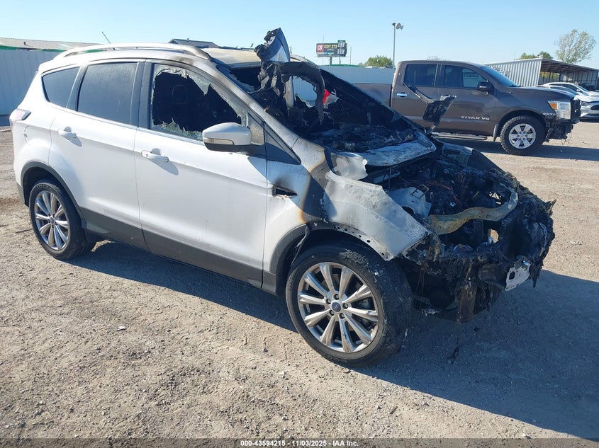 FORD ESCAPE TITANIUM