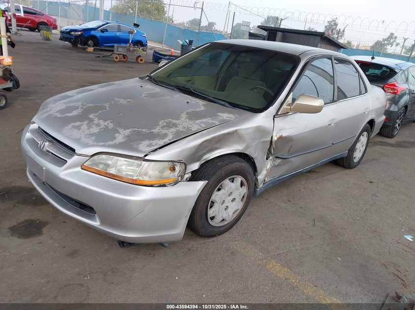 JHMCG6653XC010589 1999 HONDA ACCORD photo no. 2