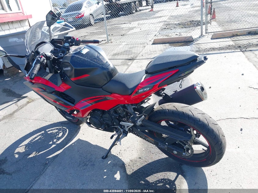 VIN ML5EXGJ15SDA63721 2025 KAWASAKI EX500 A/B