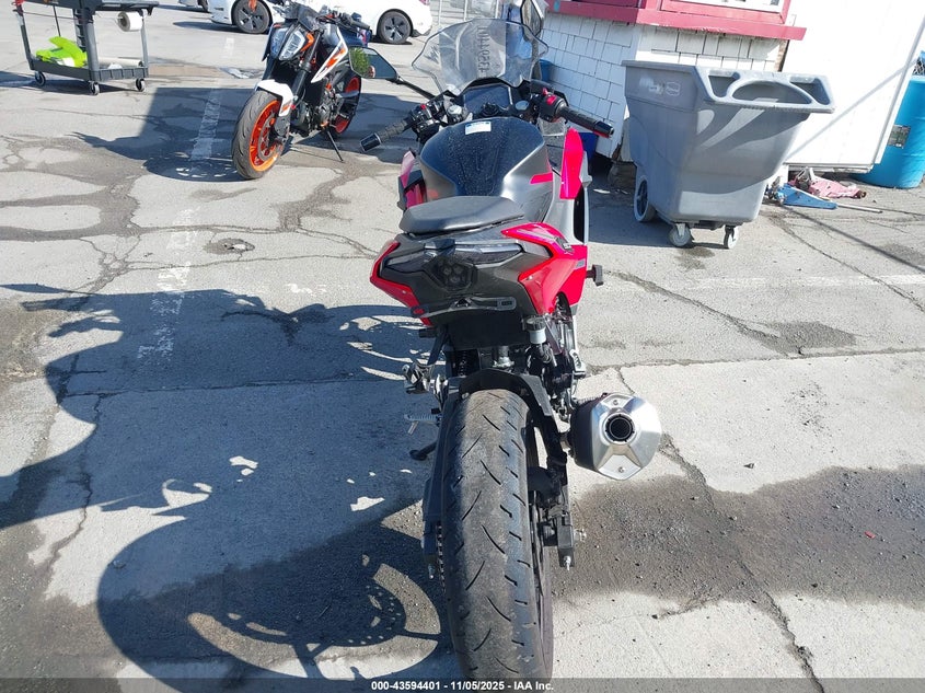 2025 Kawasaki Ex500 A/B VIN: ML5EXGJ15SDA63721 Lot: 43594401