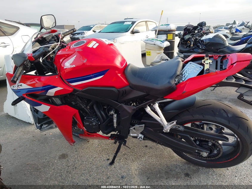 2025 Honda Cbr650 R VIN: MLHRH155XS5100877 Lot: 43594418