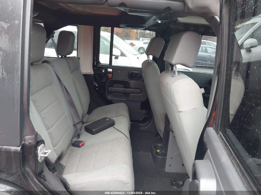 2007 Jeep Wrangler Unlimited Sahara VIN: 1J4GA59177L138495 Lot: 43594423