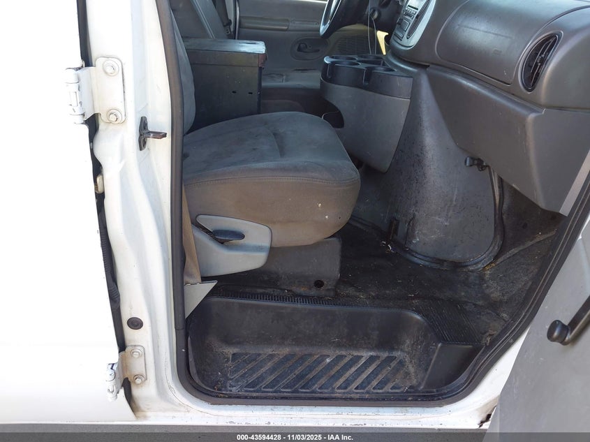 2008 Ford E-350 Super Duty Commercial/Recreational VIN: 1FTSE34L08DB19932 Lot: 43594428