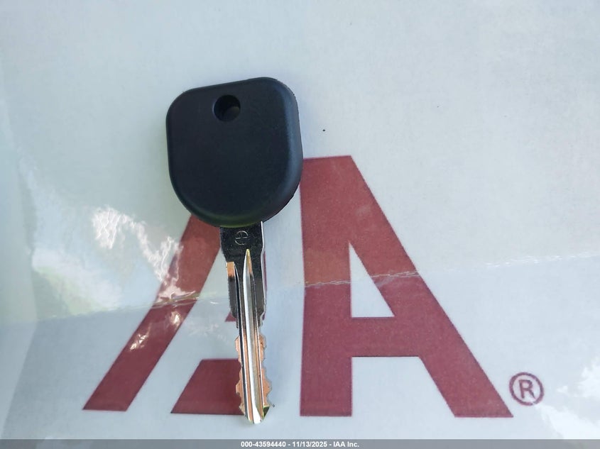 2007 GMC Yukon Sle VIN: 1GKFK13007J268299 Lot: 43594440