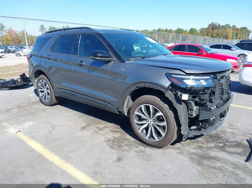 FORD EXPLORER ST-LINE