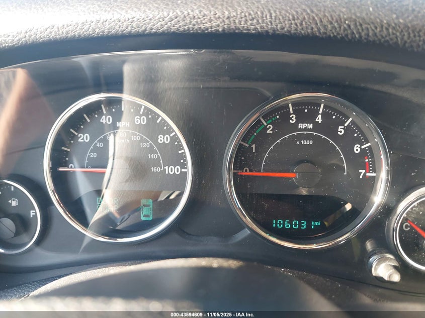 2017 JEEP WRANGLER UNLIMITED SPORT 4X4 1C4BJWDG7HL589333