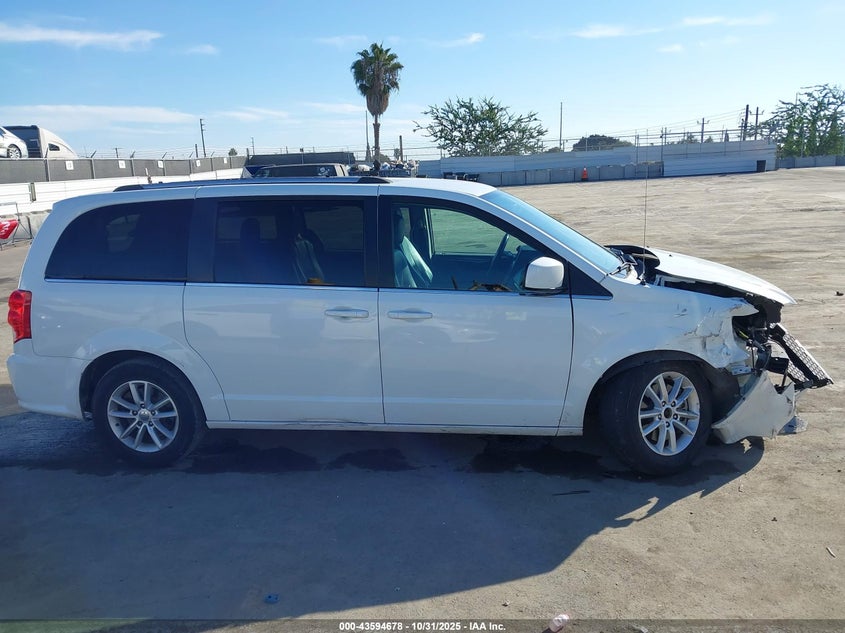 2018 Dodge Grand Caravan Sxt VIN: 2C4RDGCG6JR208100 Lot: 43594678