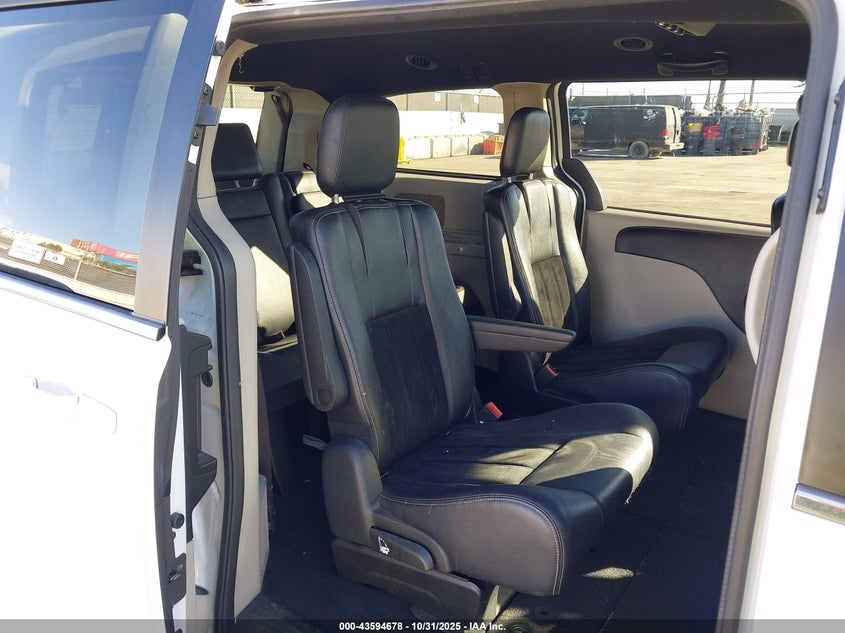 2018 Dodge Grand Caravan Sxt VIN: 2C4RDGCG6JR208100 Lot: 43594678