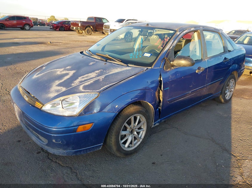 1FAFP34303W147535 2003 FORD FOCUS photo no. 2
