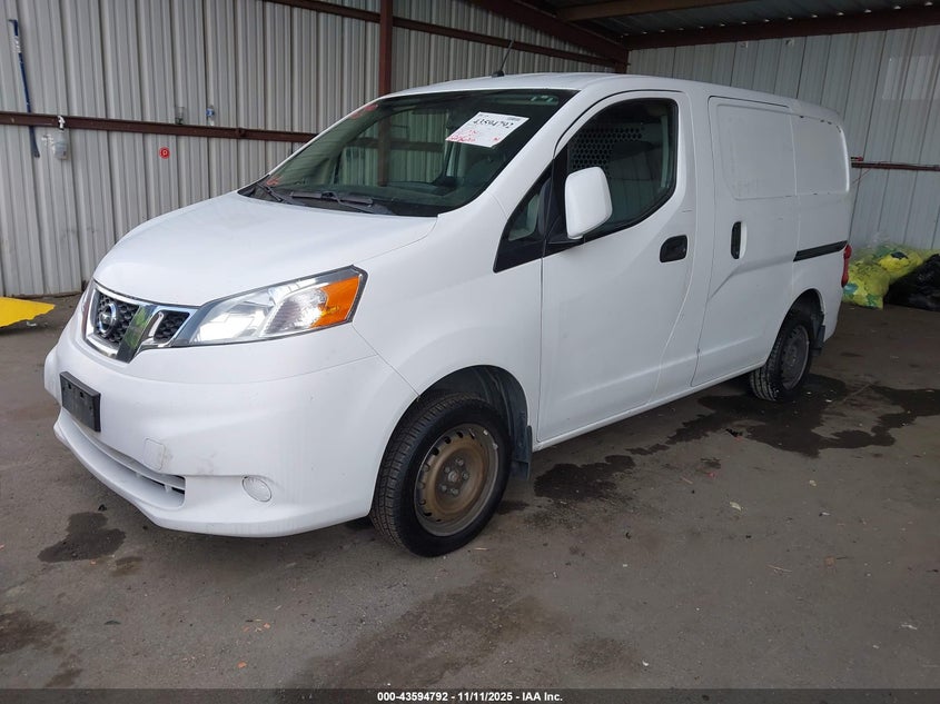 3N6CM0KN6JK698941 2018 NISSAN NV200 photo no. 2