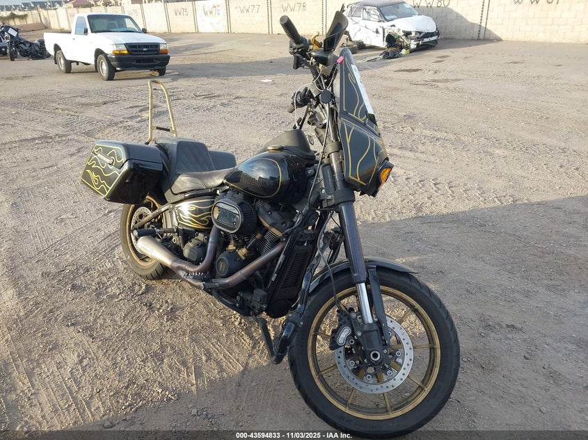 2021 HARLEY-DAVIDSON FXLRS - 1HD1YWK16MB047211