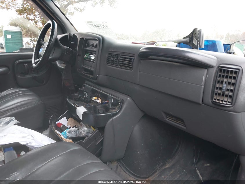 2002 Chevrolet Express G3500