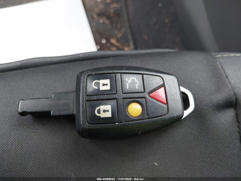 2006 Volvo S40 2.4I VIN: YV1MS382362209307 Lot: 43595042