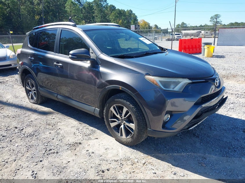 TOYOTA RAV4 XLE
