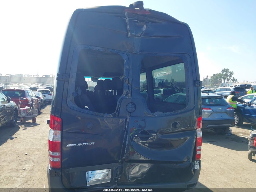 2015 Mercedes-Benz Sprinter 2500 Normal Roof VIN: WDZPE7CCXFP165018 Lot: 43595141