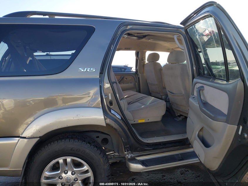 2004 Toyota Sequoia Sr5 V8 VIN: 5TDBT44A84S227191 Lot: 43595173