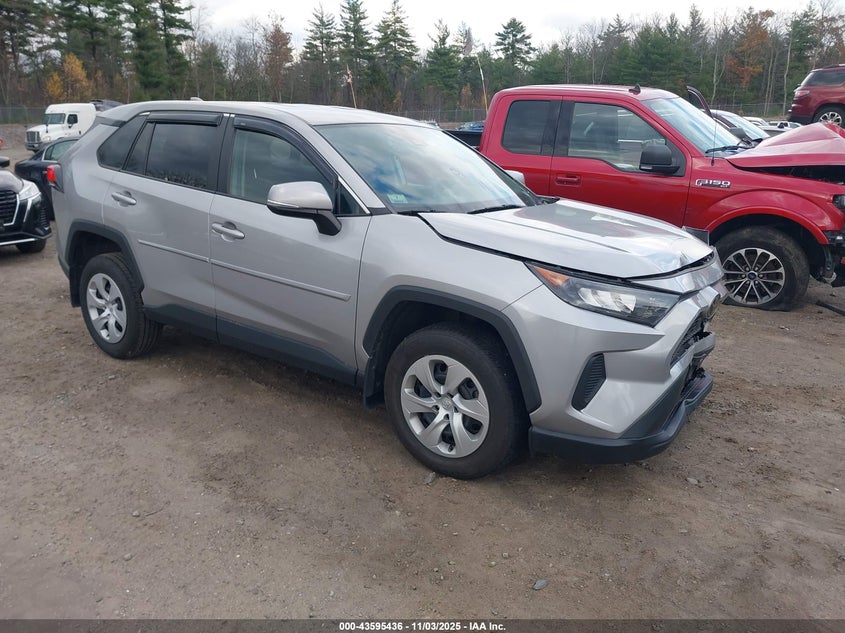 TOYOTA RAV4 LE