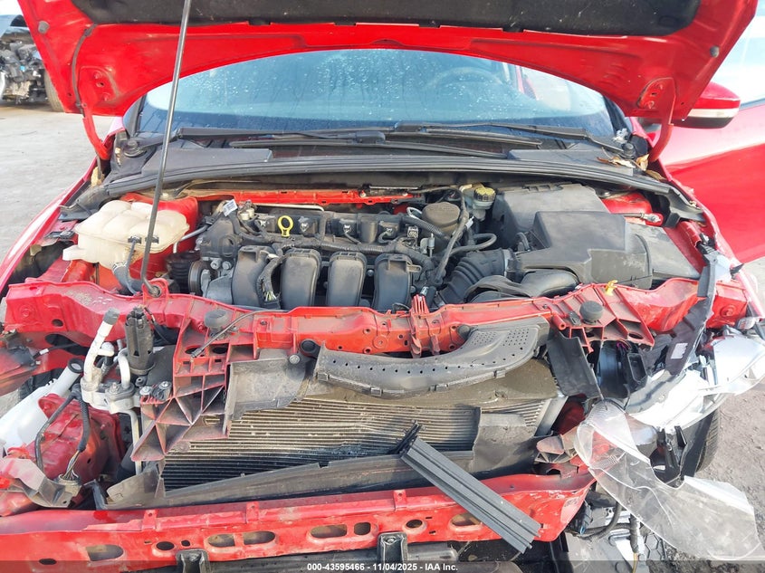 2015 FORD FOCUS SE - 1FADP3F28FL383786