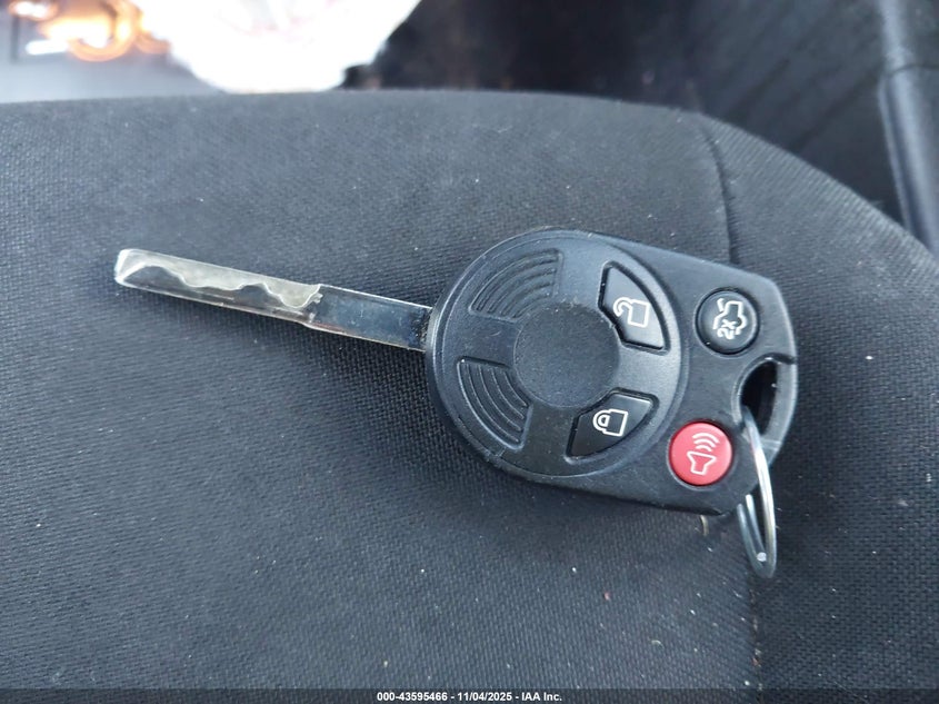 2015 FORD FOCUS SE - 1FADP3F28FL383786