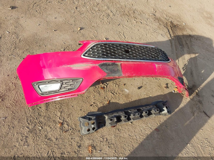 2015 FORD FOCUS SE - 1FADP3F28FL383786