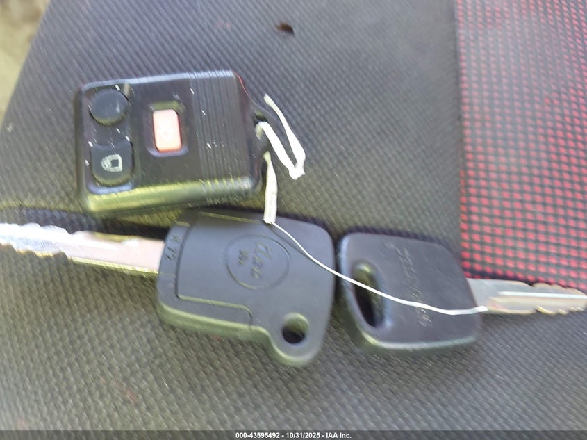 1998 Ford Explorer Eddie Bauer/Limited/Xlt VIN: 1FMZU32P1WZC19718 Lot: 43595492