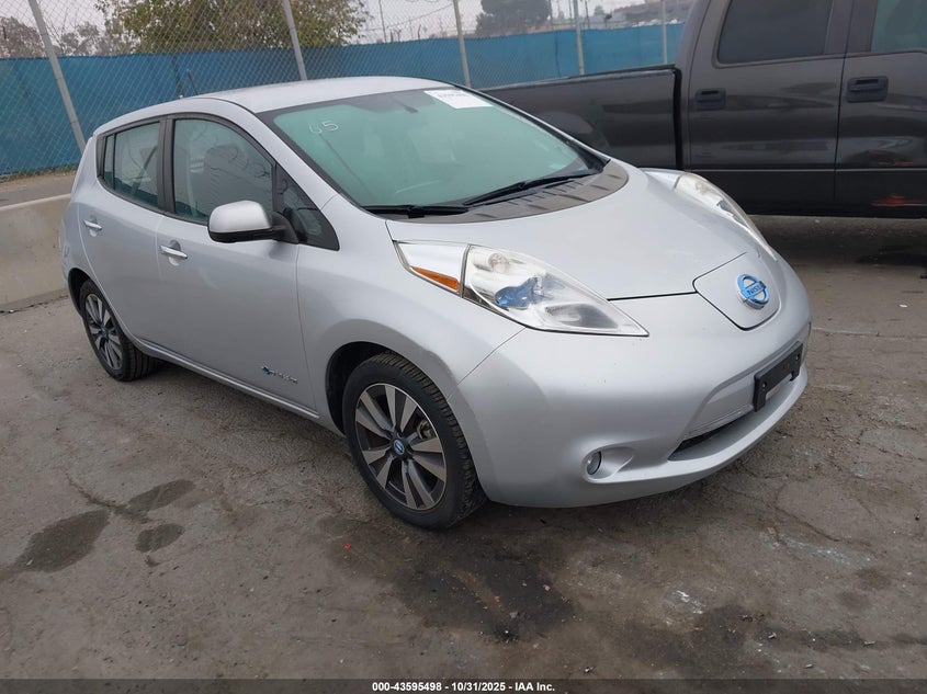 NISSAN LEAF SL