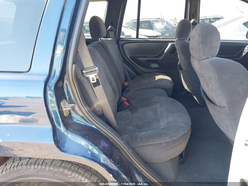 2001 Jeep Grand Cherokee Laredo VIN: 1J4GW48S01C592181 Lot: 43595504