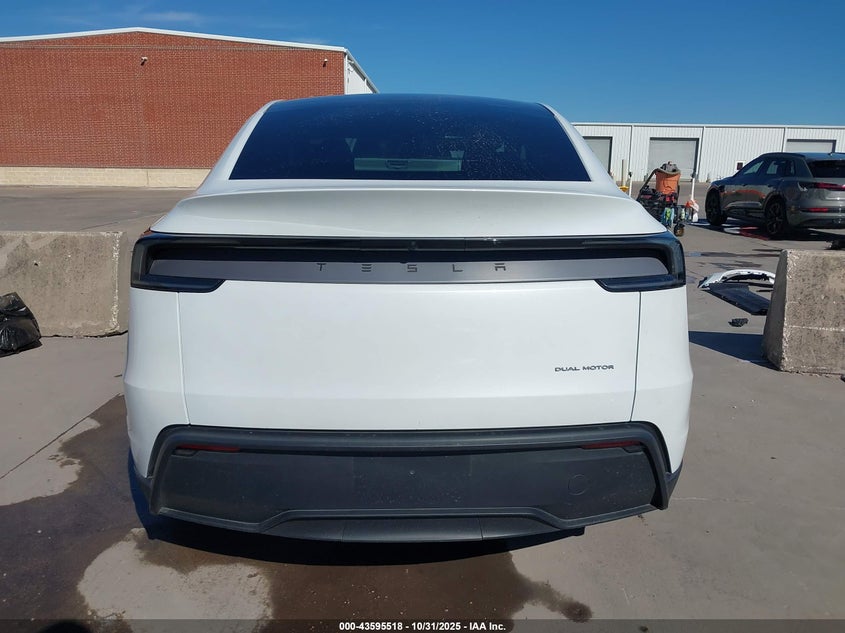 2026 Tesla Model Y Long Range Dual Motor All-Wheel Drive/Long Range Launch Series VIN: 7SAYGDEE8TA390720 Lot: 43595518