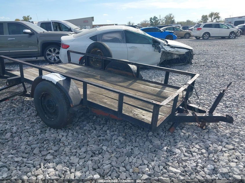 2017 CUSTOM TRAILER INC OTHER