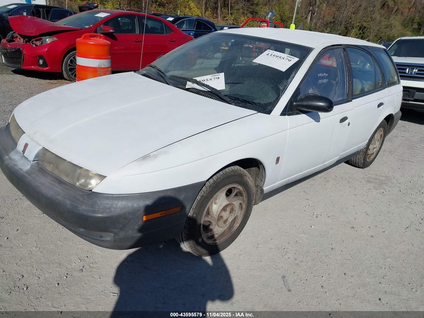 1G8ZH8284VZ234897 1997 SATURN SW photo no. 2