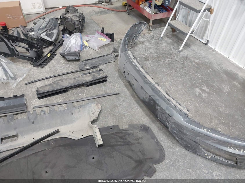 2018 Volkswagen Tiguan 2.0T S VIN: 3VV0B7AX9JM016003 Lot: 43595585