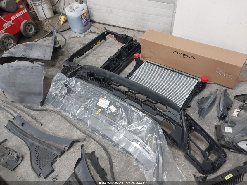 2018 Volkswagen Tiguan 2.0T S VIN: 3VV0B7AX9JM016003 Lot: 43595585