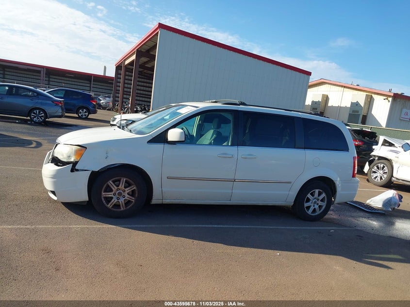2010 Chrysler Town & Country Touring VIN: 2A4RR5D15AR397834 Lot: 43595678