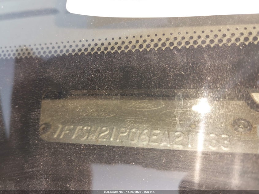 2006 Ford F-250 Lariat/Xl/Xlt VIN: 1FTSW21P06EA21733 Lot: 43595709