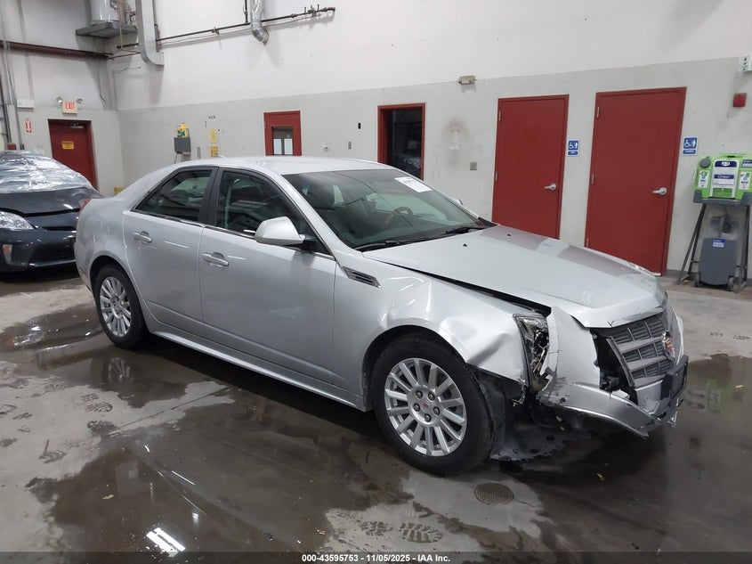 CADILLAC CTS LUXURY