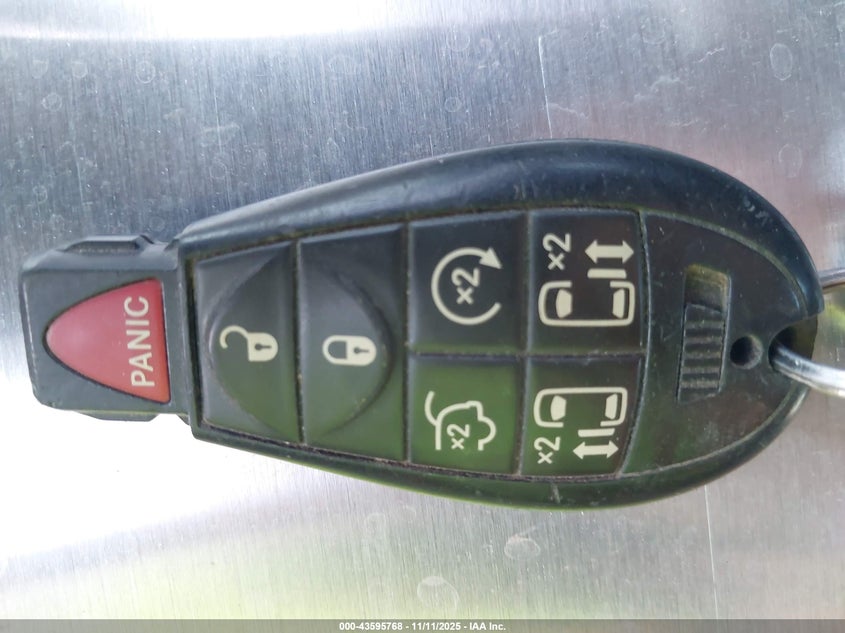 2017 Dodge Grand Caravan Sxt VIN: 2C4RDGCG3HR714073 Lot: 43595768