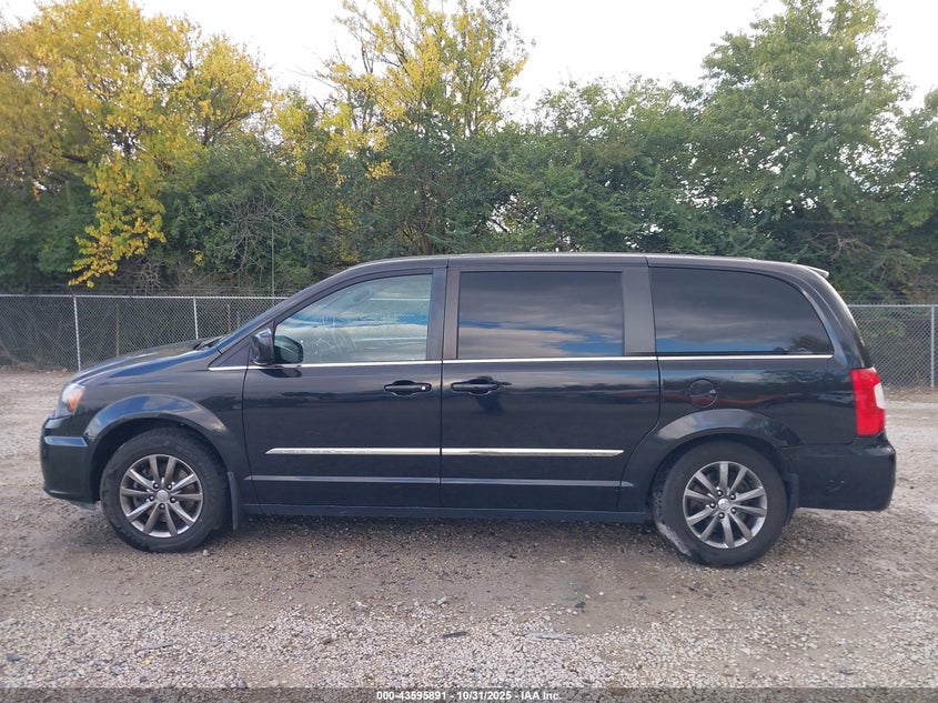2015 Chrysler Town & Country S VIN: 2C4RC1HG1FR726843 Lot: 43595891