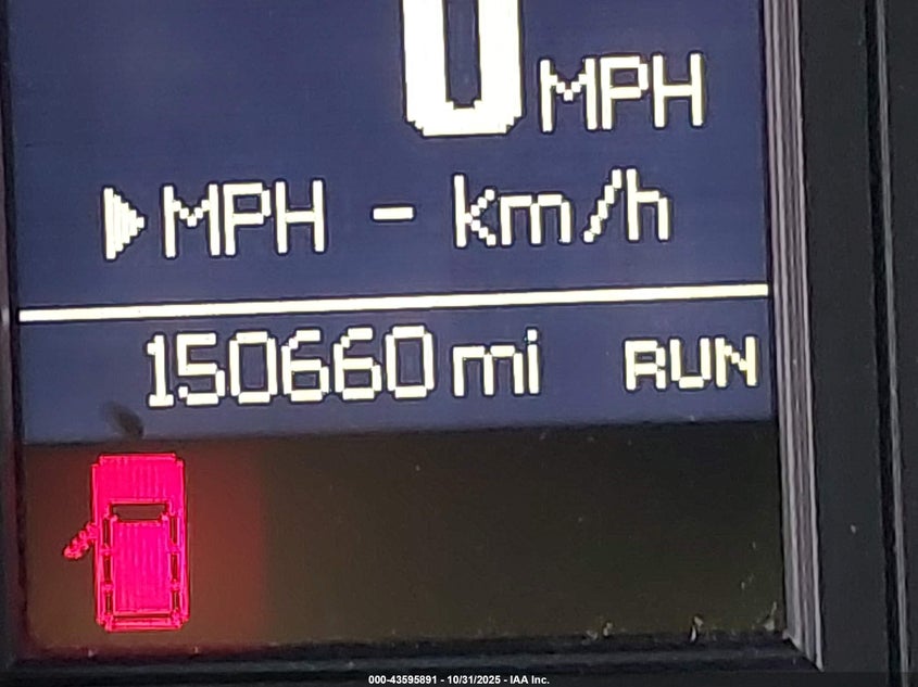 2015 Chrysler Town & Country S VIN: 2C4RC1HG1FR726843 Lot: 43595891