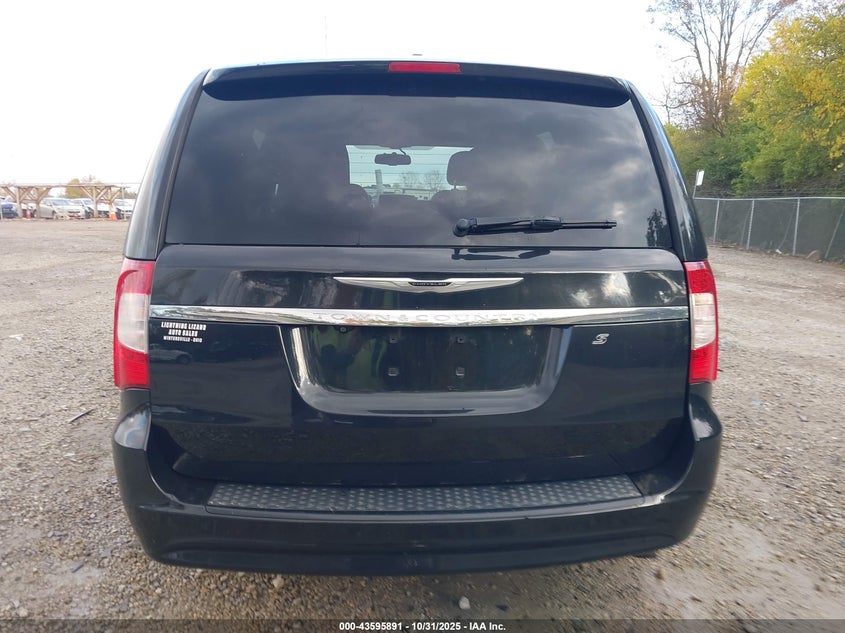 2015 Chrysler Town & Country S VIN: 2C4RC1HG1FR726843 Lot: 43595891