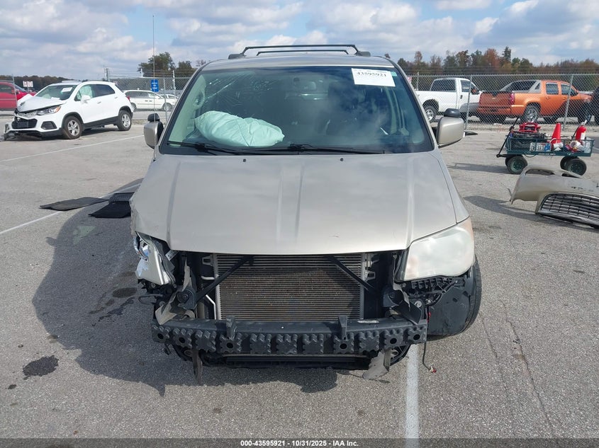 2014 Chrysler Town & Country Touring VIN: 2C4RC1BG8ER183465 Lot: 43595921