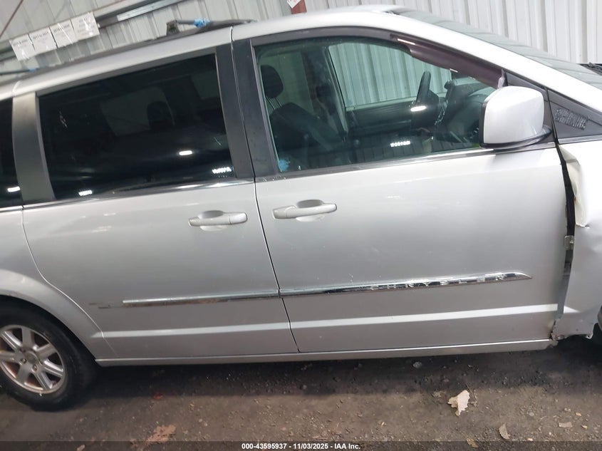 2011 Chrysler Town & Country Touring VIN: 2A4RR5DG0BR771577 Lot: 43595937