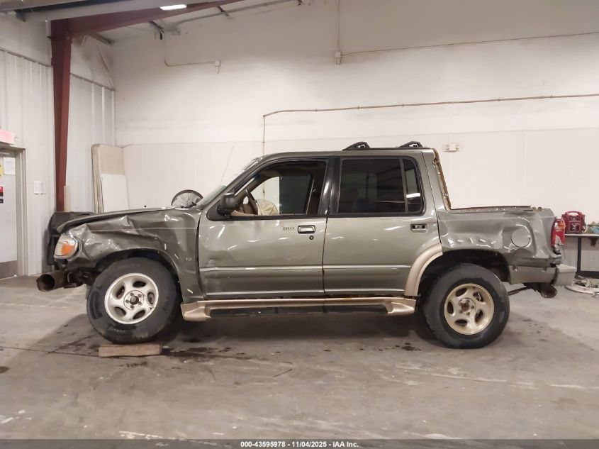 2000 Ford Explorer Eddie Bauer VIN: 1FMZU64P8YZA58382 Lot: 43595978