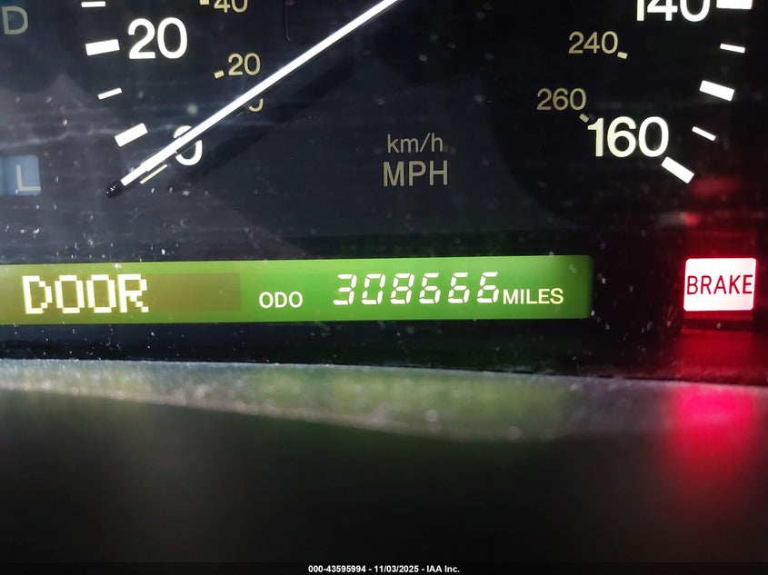 1998 Lexus Ls 400 VIN: JT8BH28F7W0117961 Lot: 43595994