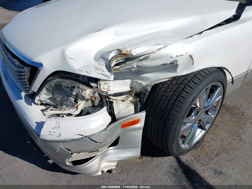 1998 Lexus Ls 400 VIN: JT8BH28F7W0117961 Lot: 43595994